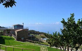 Borgo Rosso Di Sera Resort