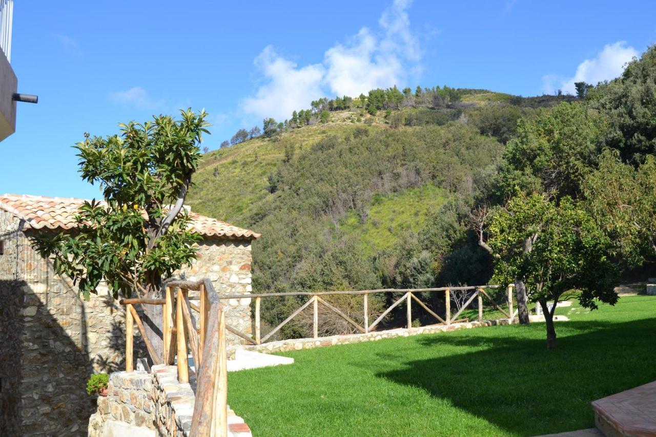 Borgo Rosso Di Sera - Resort Country Chic San Lucido Eksteriør billede